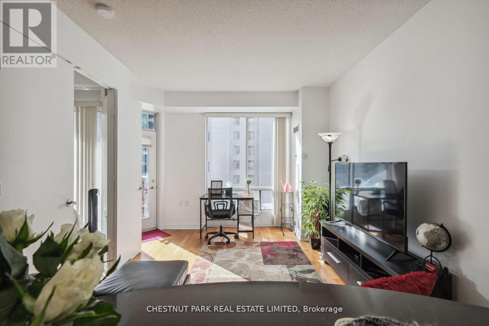 #1014 85 BLOOR STREET E - 20