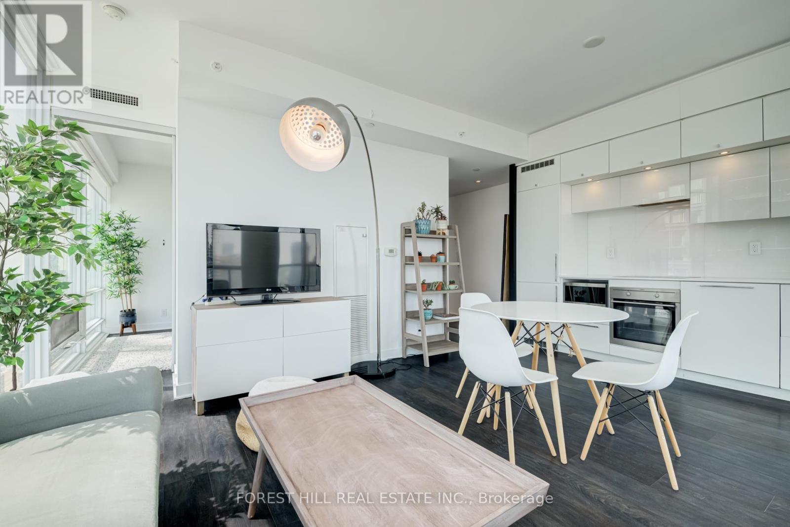 #4708 15 GRENVILLE STREET - 11