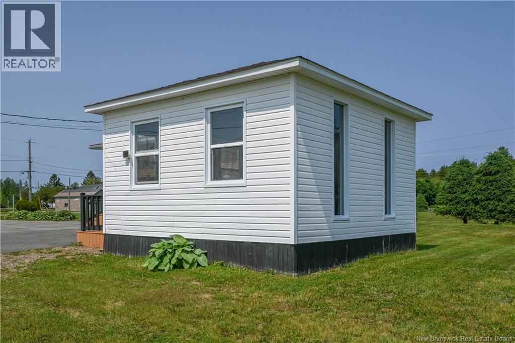 20 du Lac Road - Image 3