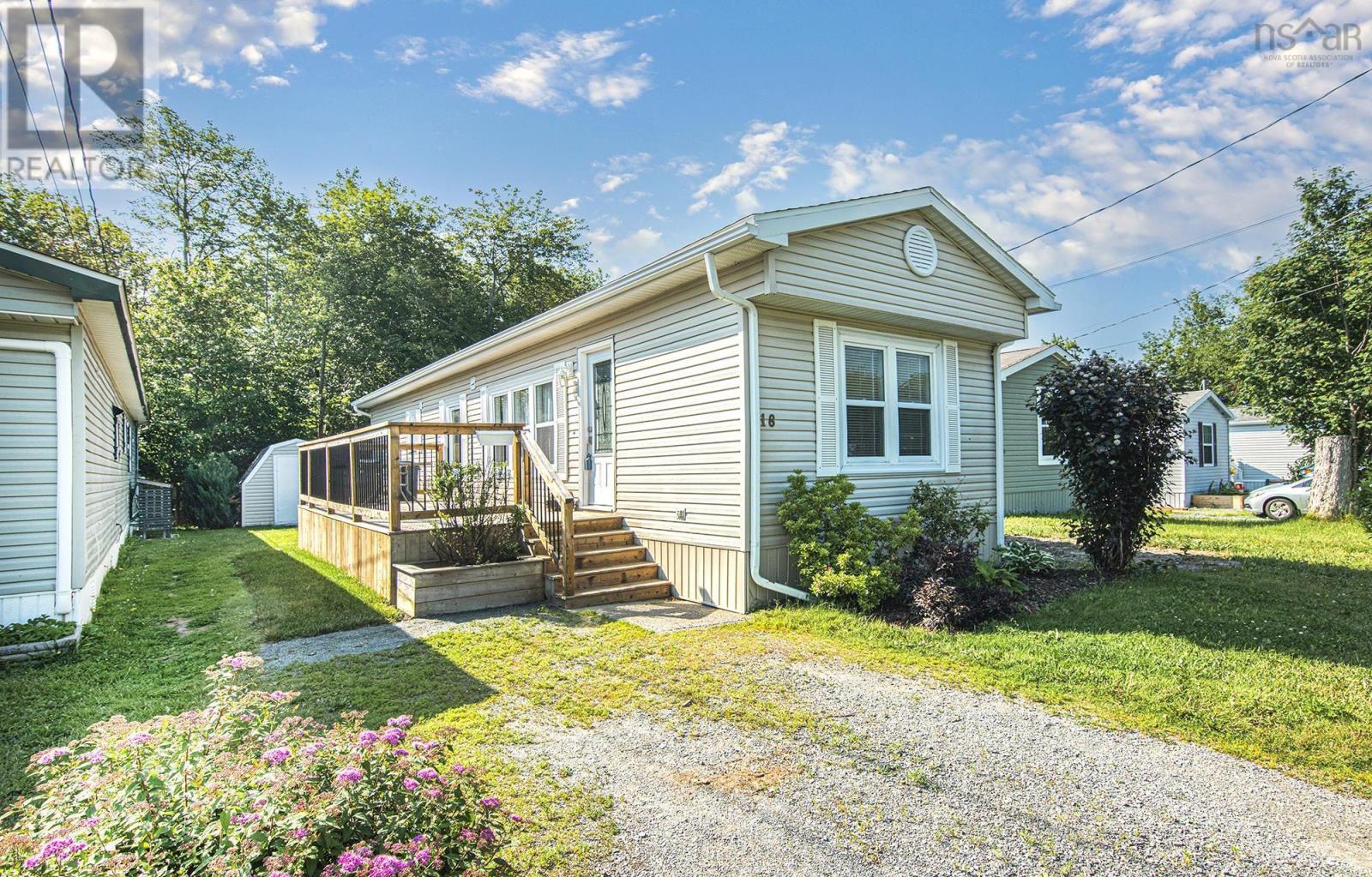 18 Elcona Avenue - 5
