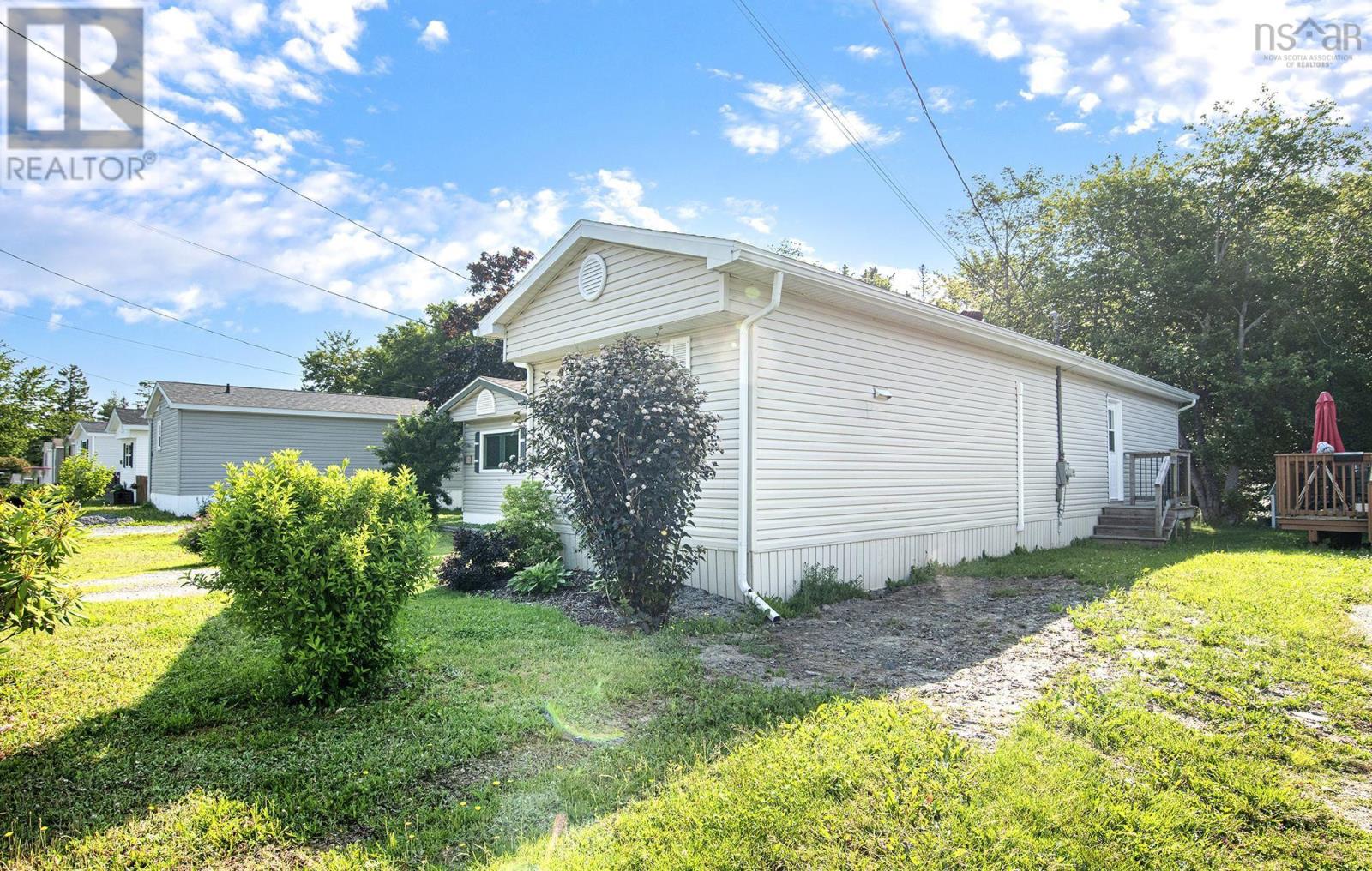 18 Elcona Avenue - 8