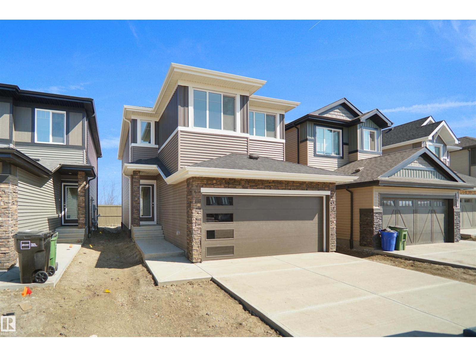 8504 183 AV NW - 1