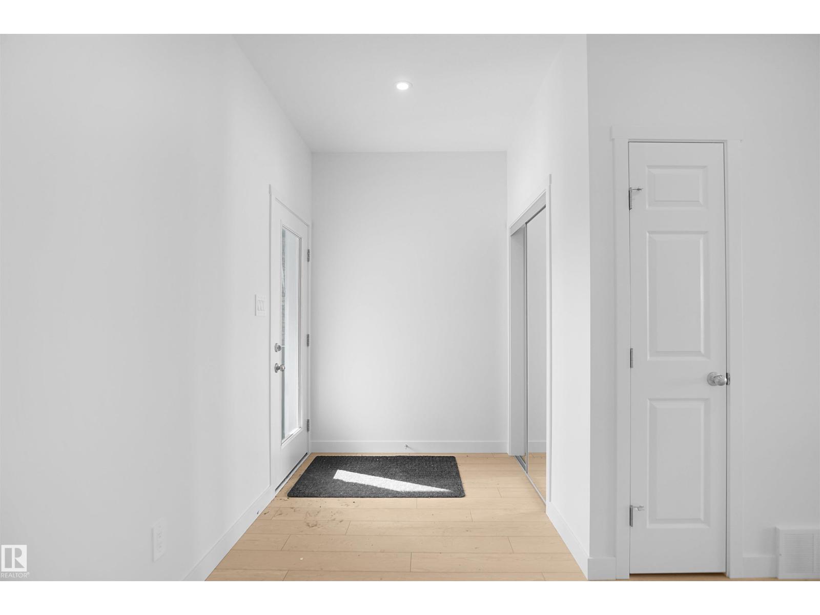 8504 183 AV NW - 2