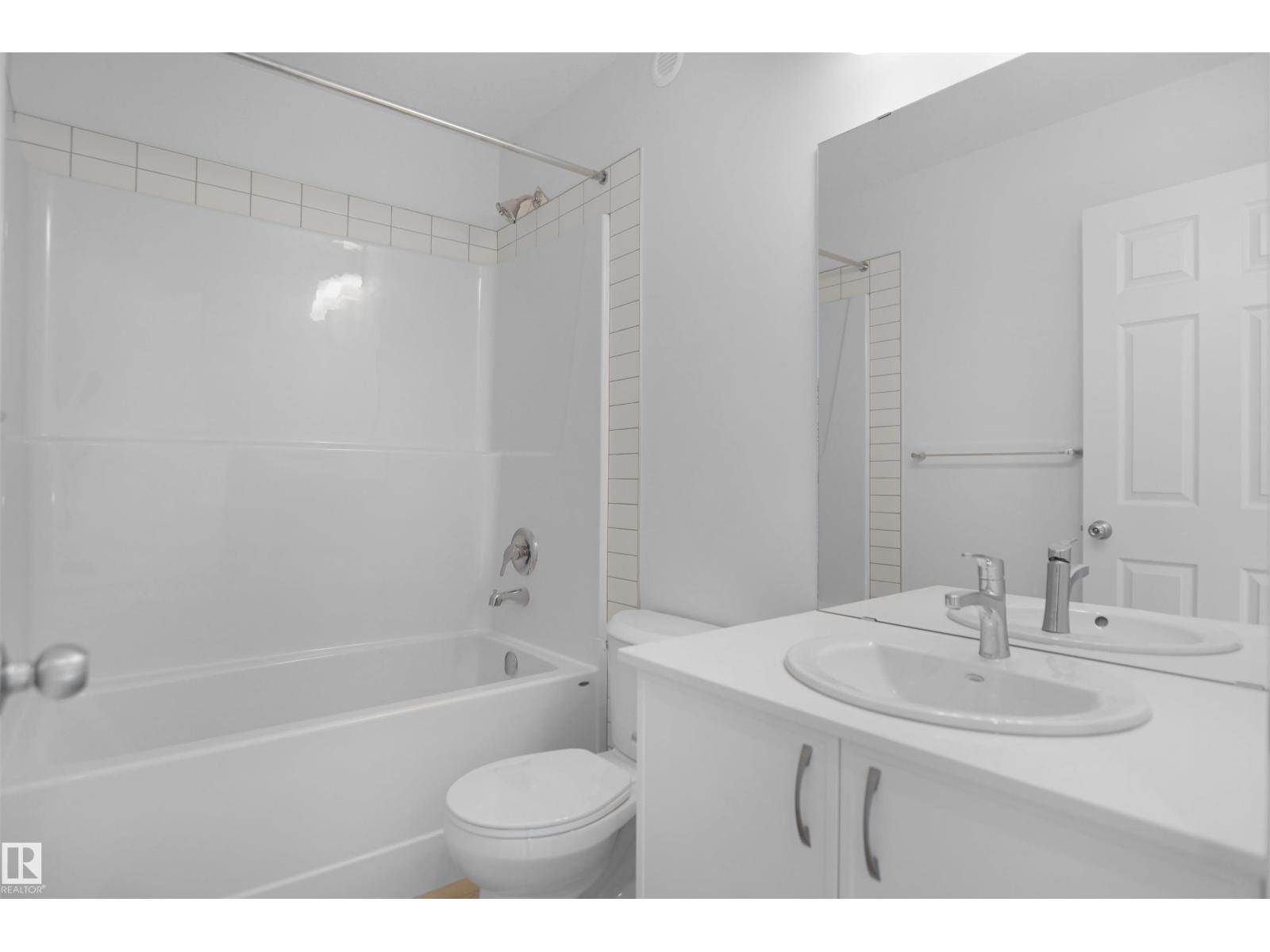 8504 183 AV NW - 29