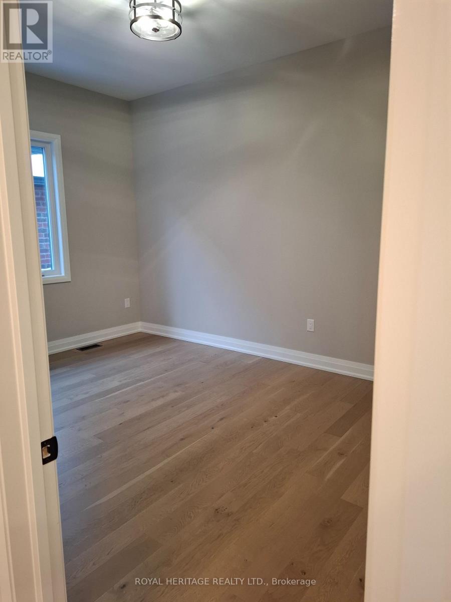 8 ST AUGUSTINE DRIVE - 16