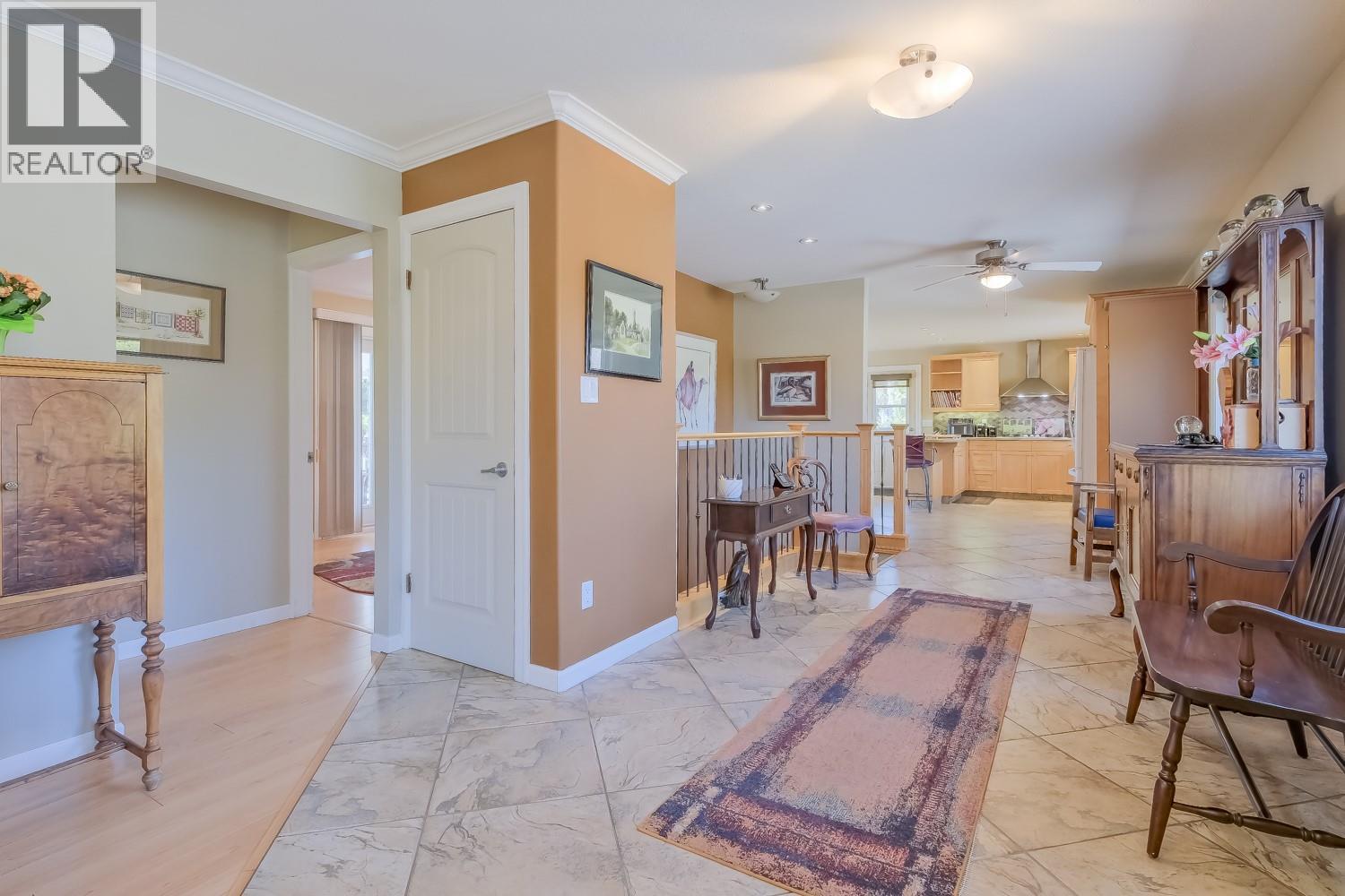709 BARTLETT Drive - 4