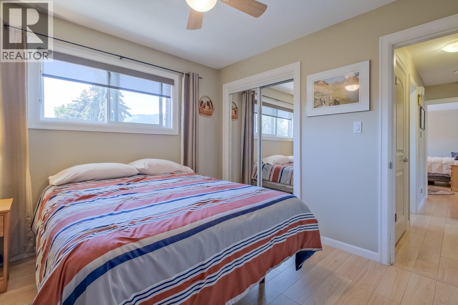 709 BARTLETT Drive - 11