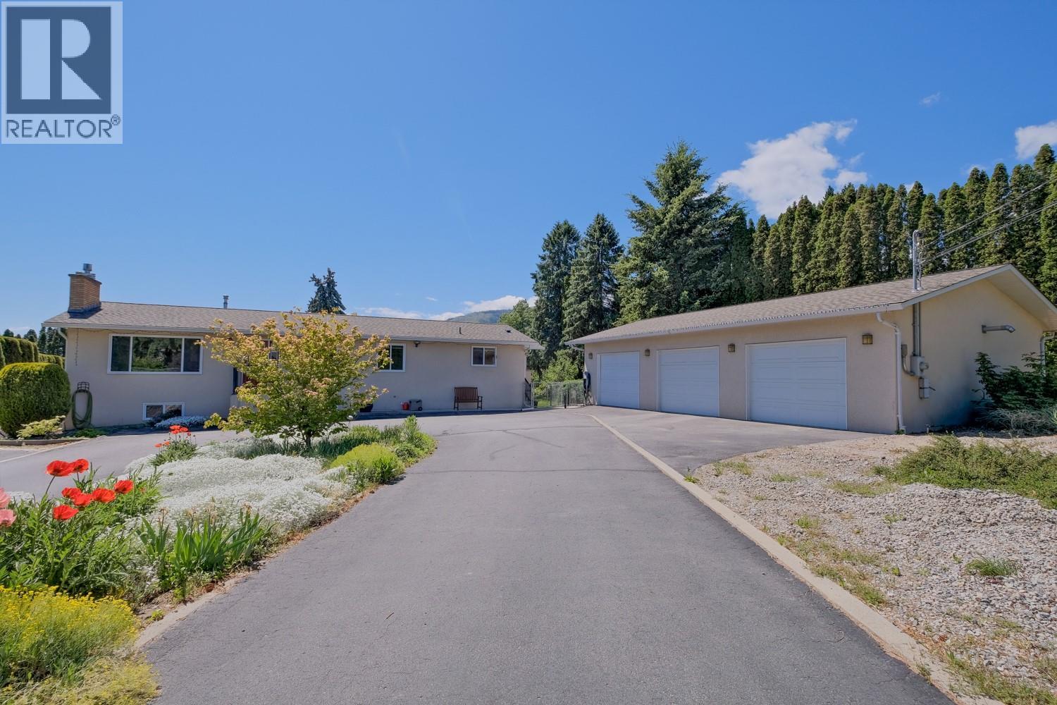 709 BARTLETT Drive - 1