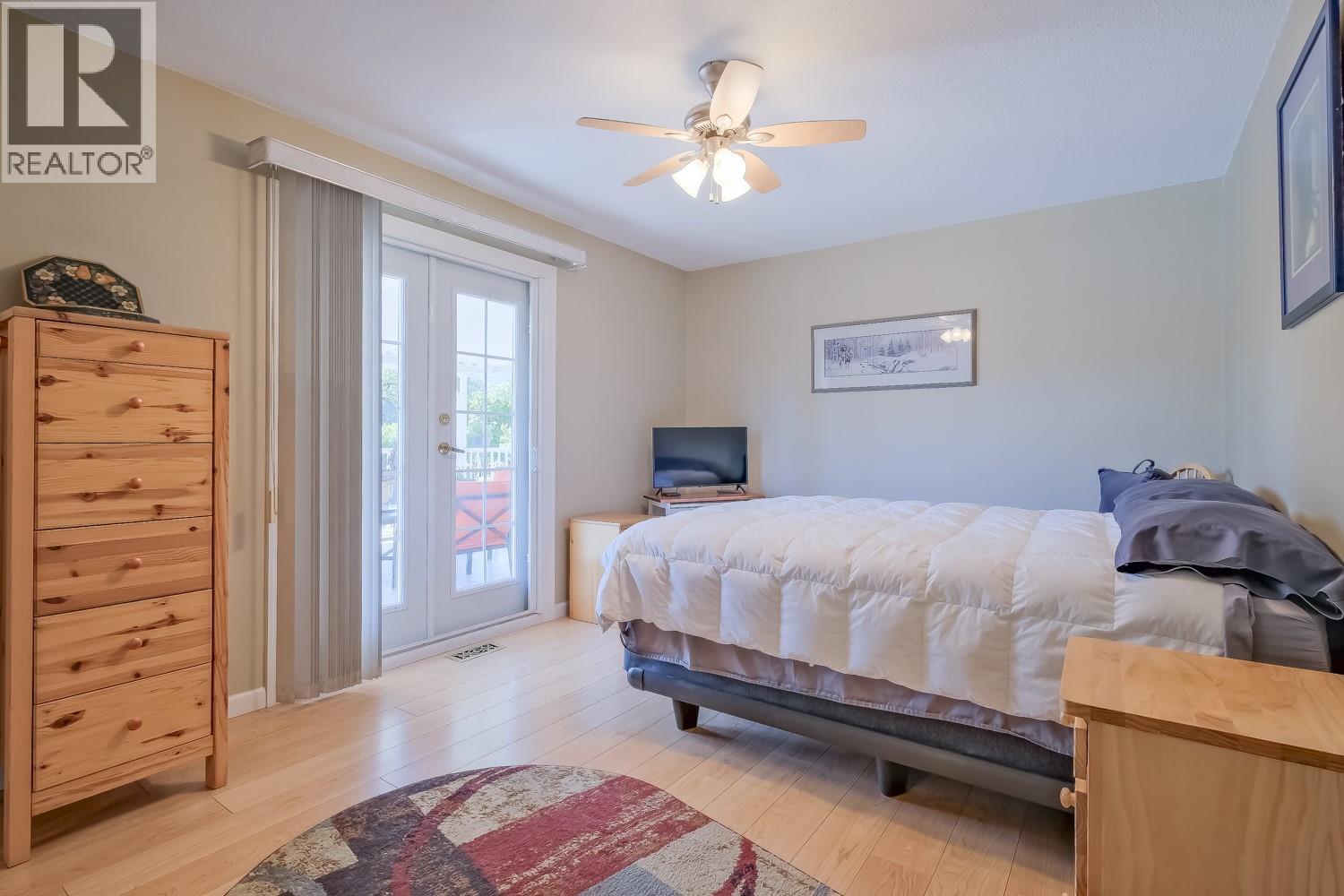 709 BARTLETT Drive - 7
