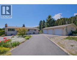  709 BARTLETT Drive, Penticton