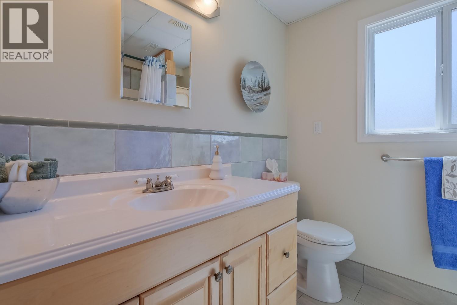 709 BARTLETT Drive - 26