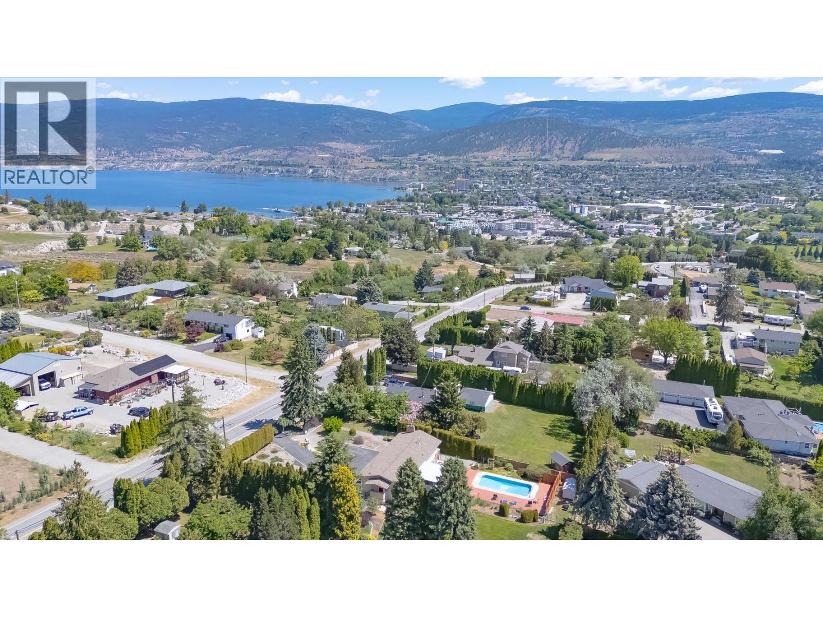 709 BARTLETT Drive - 50