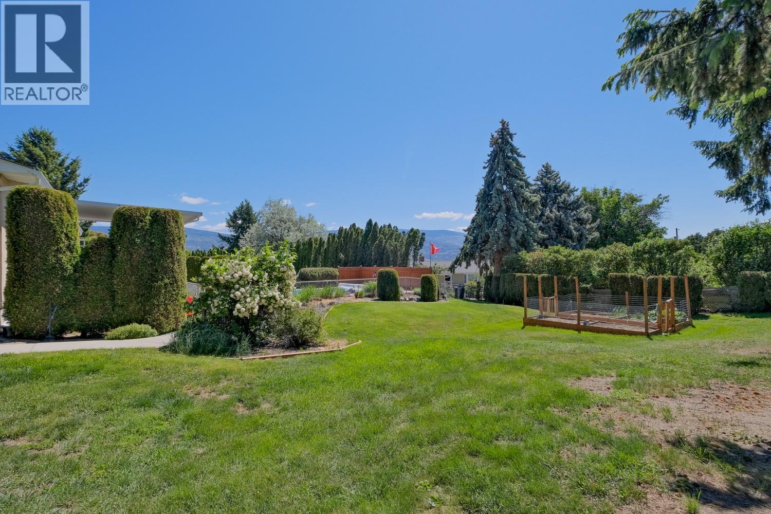 709 BARTLETT Drive - 34