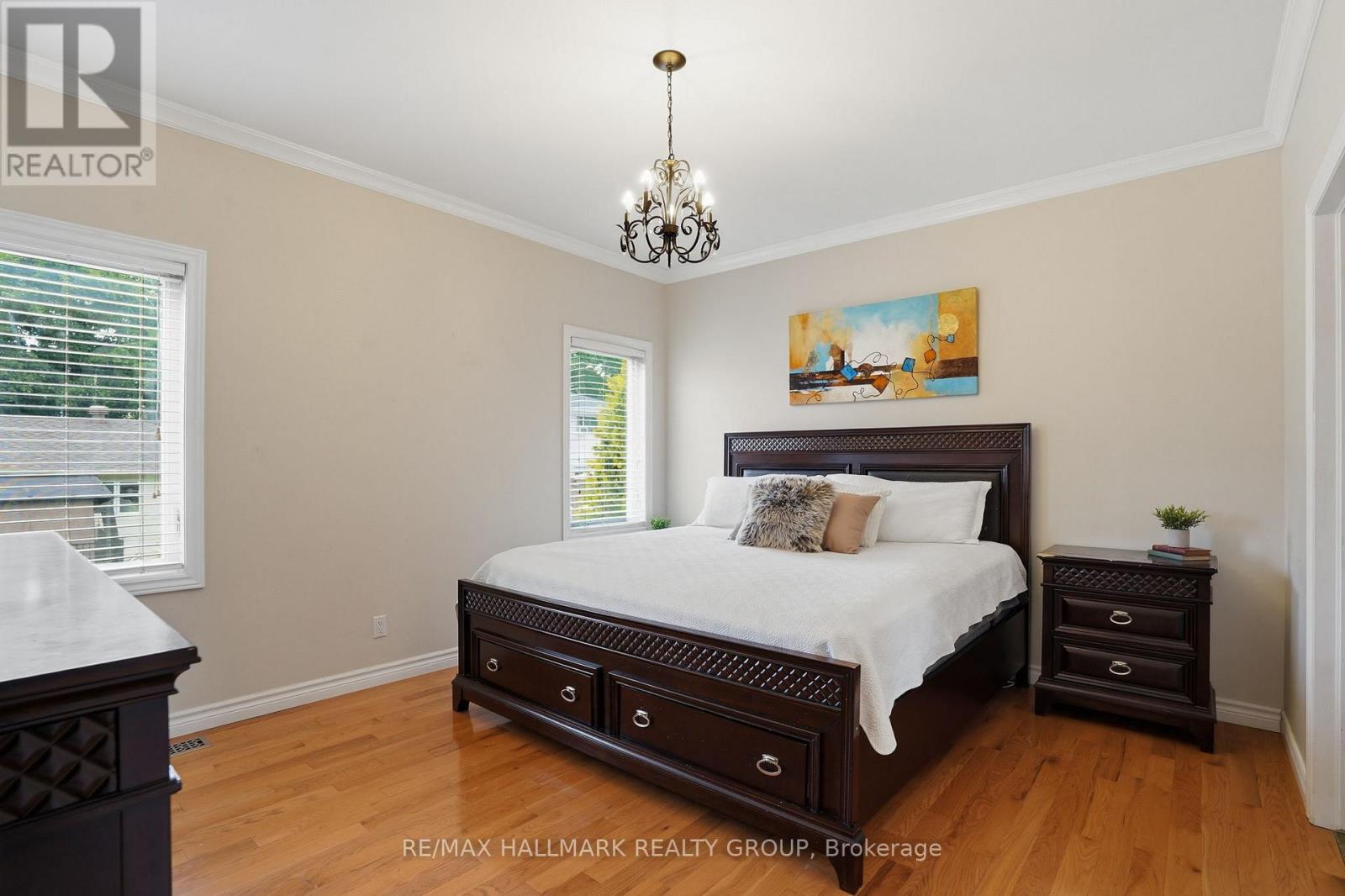 1028 LAVIOLETTE STREET - 16