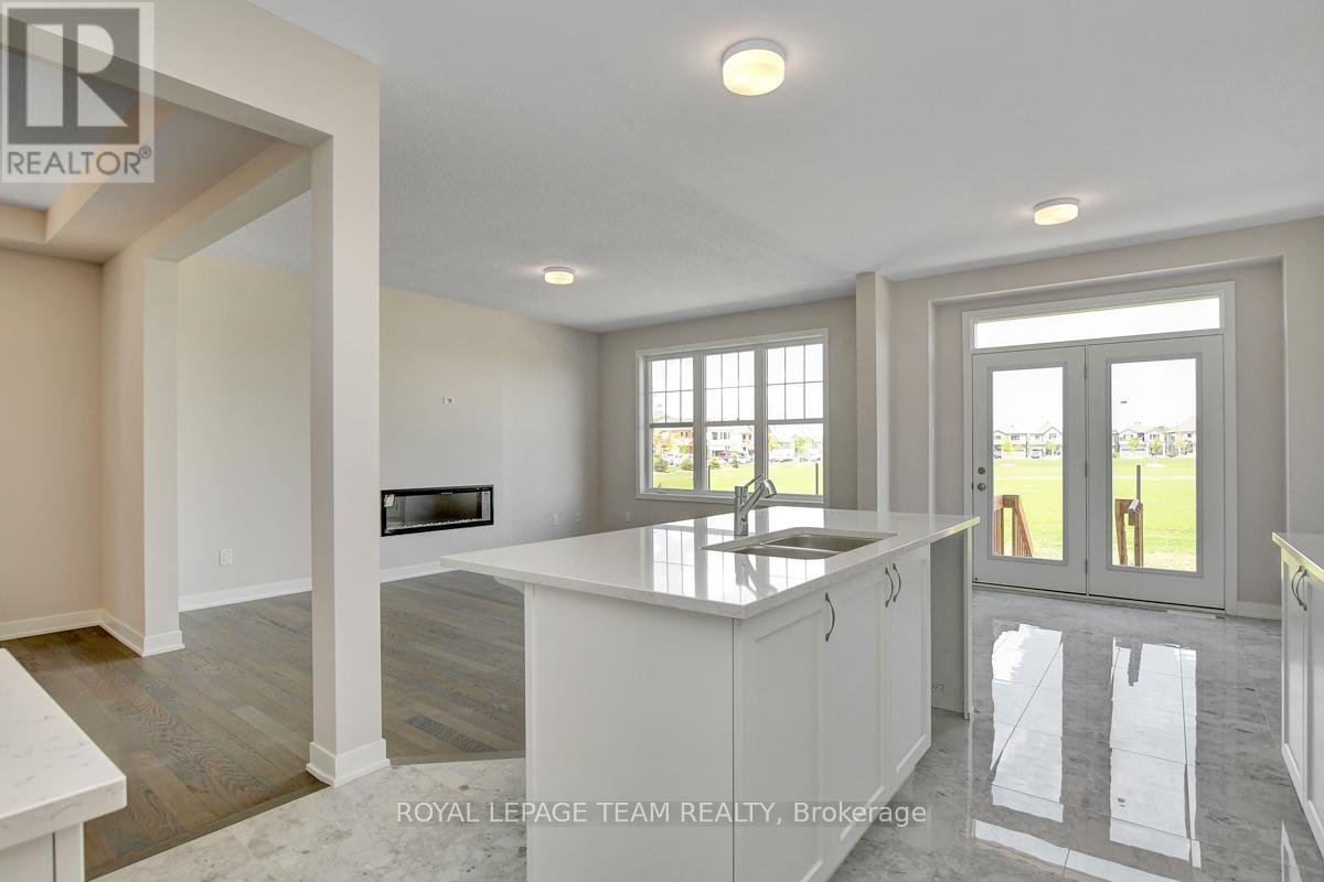 609 BRONZE COPPER CRESCENT - 19