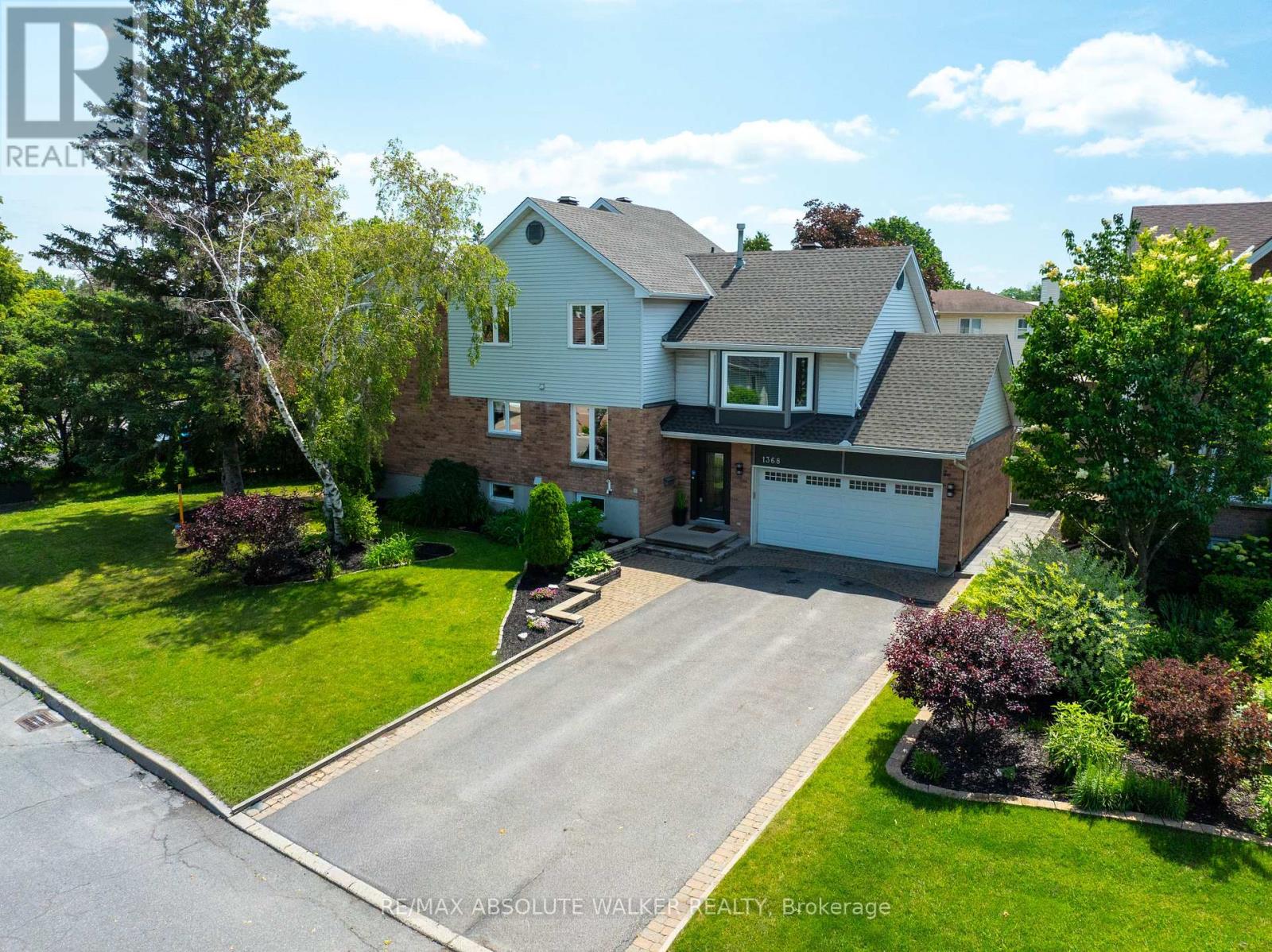4 Bed, 3 Bath House for Sale in Ottawa – 1368 NORVIEW CRESCENT, Ottawa – MLS# X13532680 - Image 48