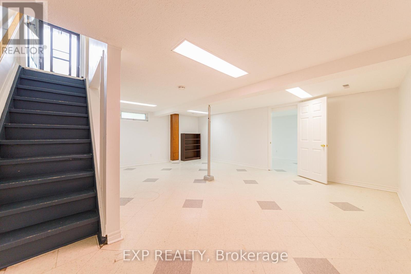 4 Bed, 3 Bath House for Rent in Ottawa – 2097 KINGSLEY ROAD, Ottawa – MLS# X13532712 - Image 19
