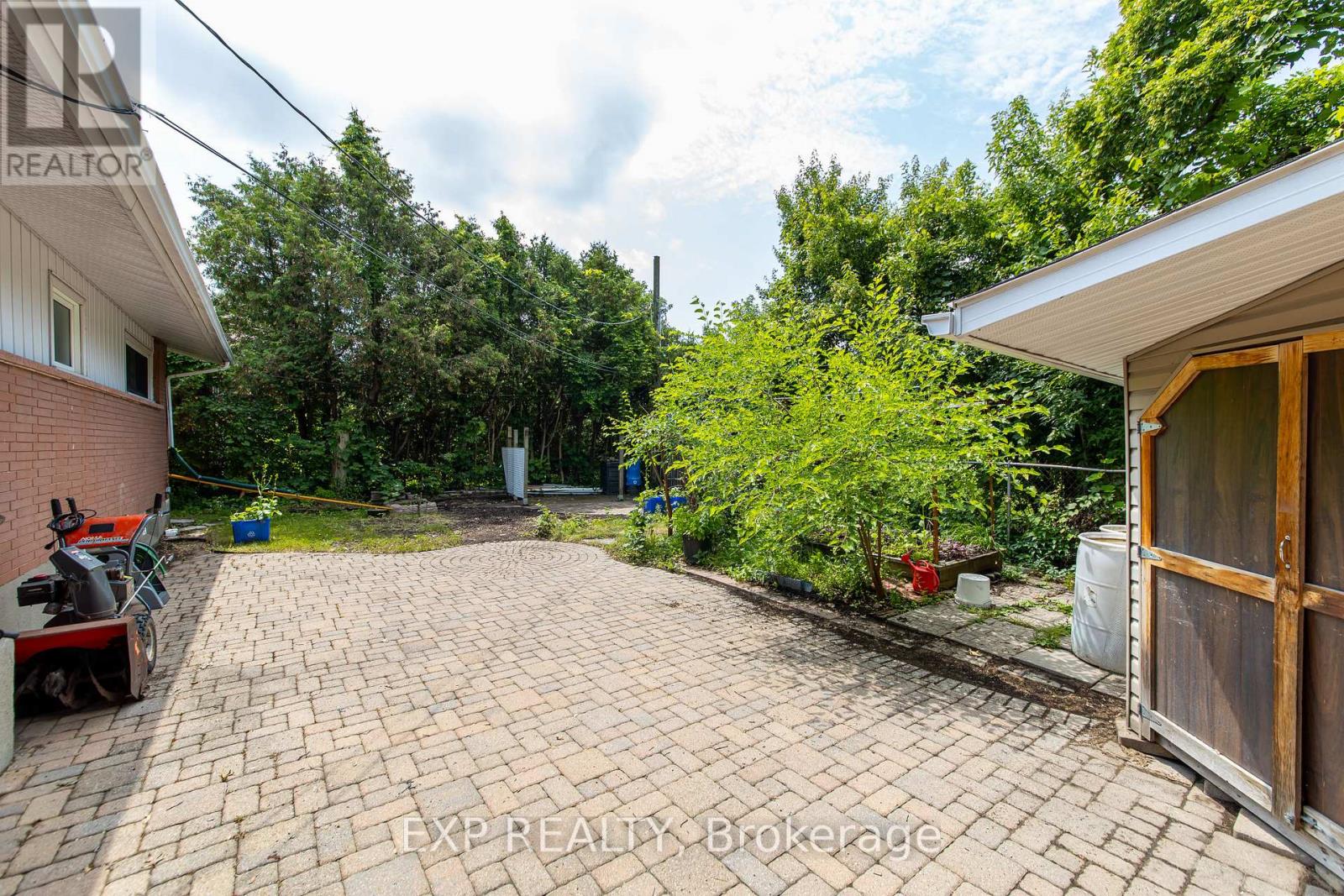 4 Bed, 3 Bath House for Rent in Ottawa – 2097 KINGSLEY ROAD, Ottawa – MLS# X13532712 - Image 28