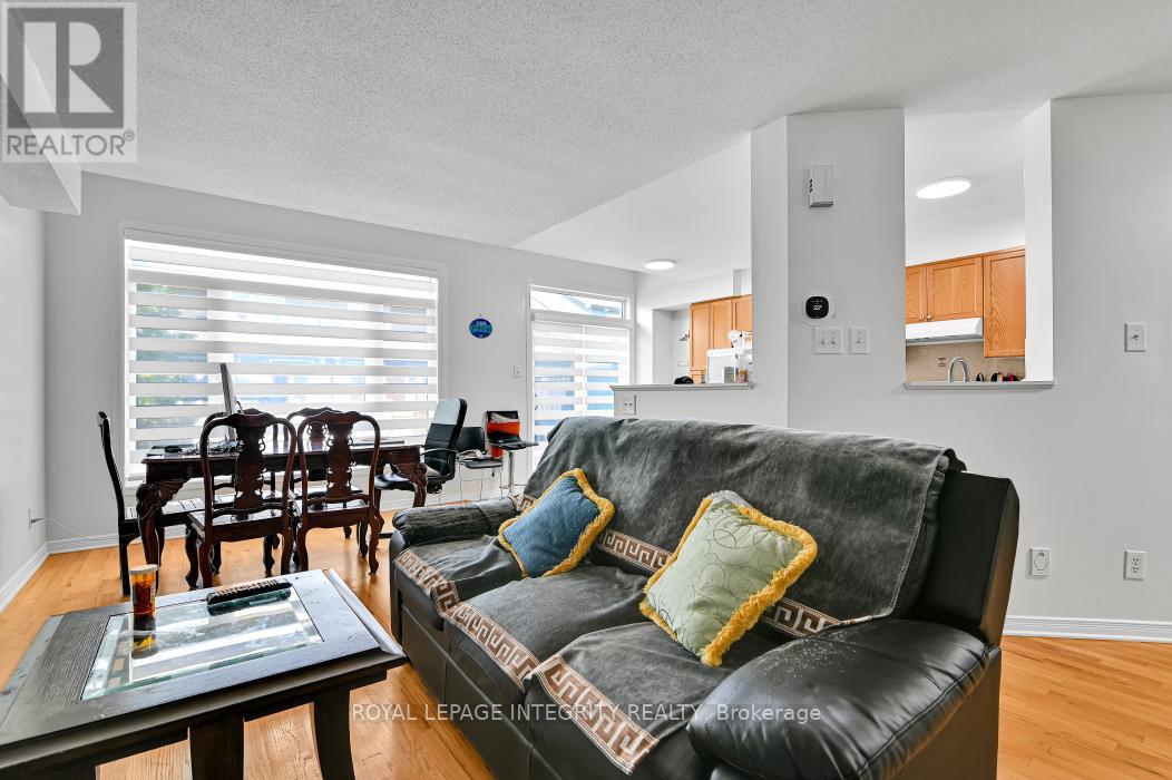 161 ROMINA STREET - 12