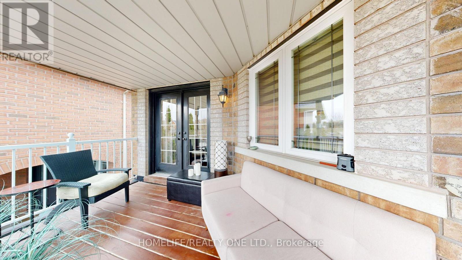 96 ESTATE GARDEN DRIVE - 23