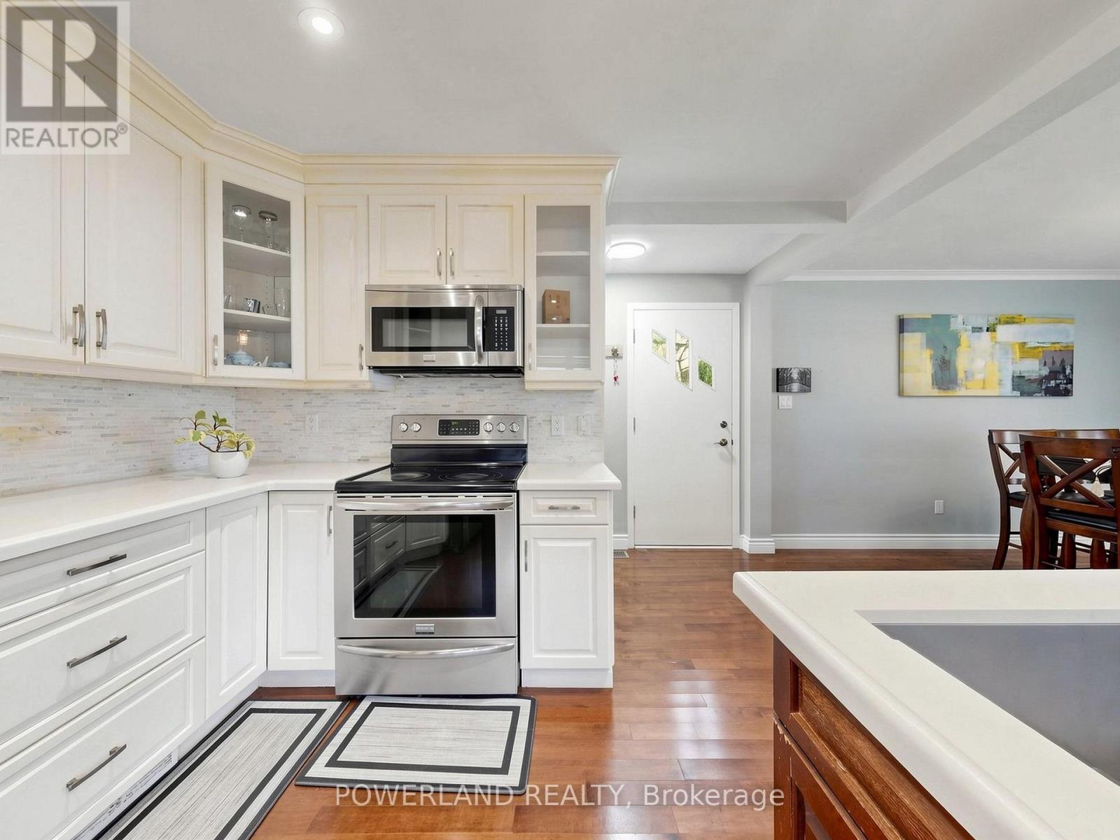 7 LAURENTIDE AVENUE - 16
