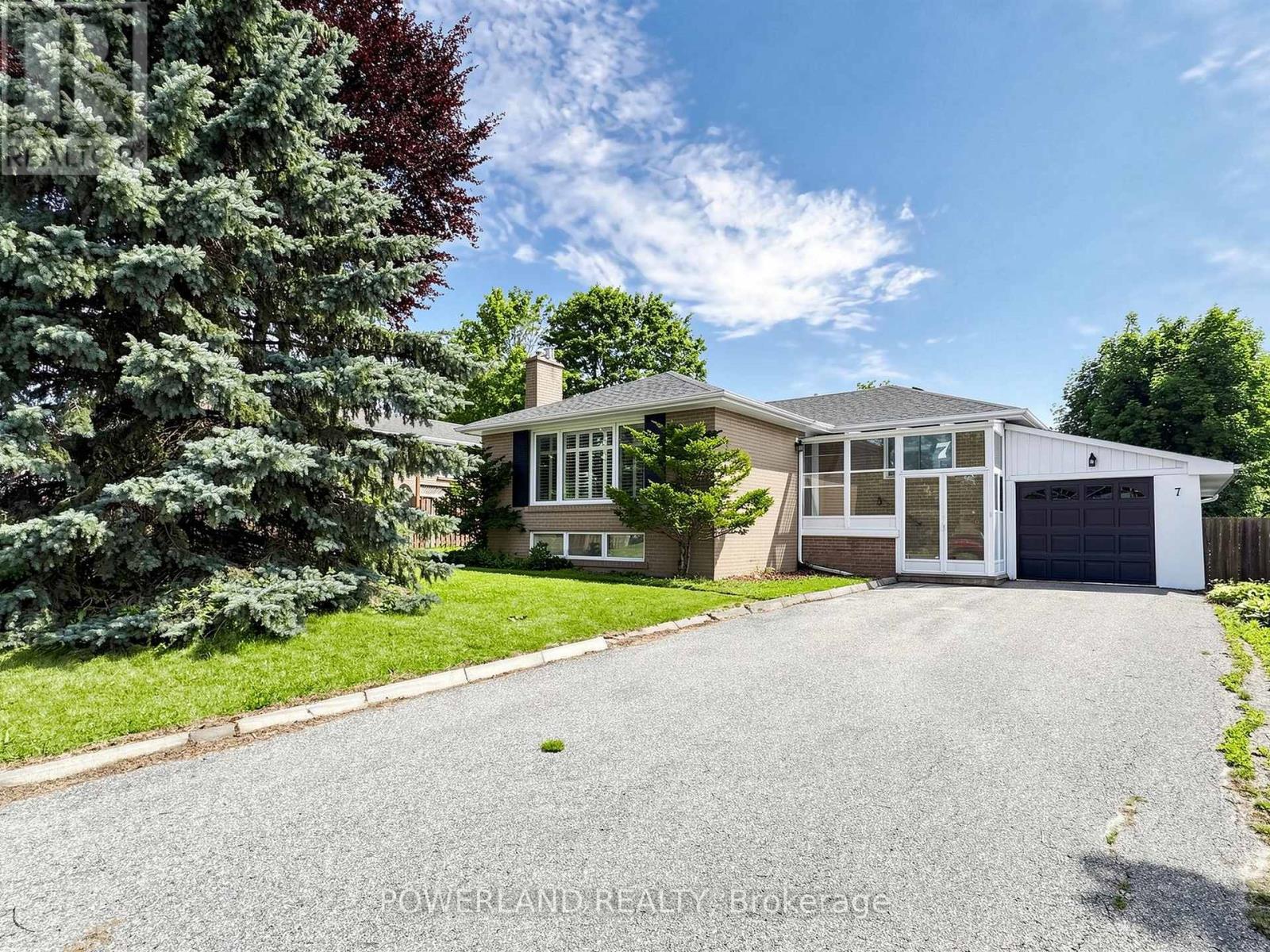7 LAURENTIDE AVENUE - 4