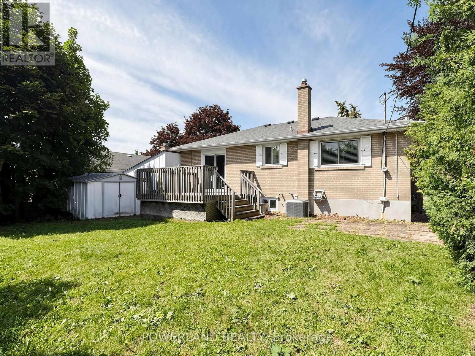 7 LAURENTIDE AVENUE - 45