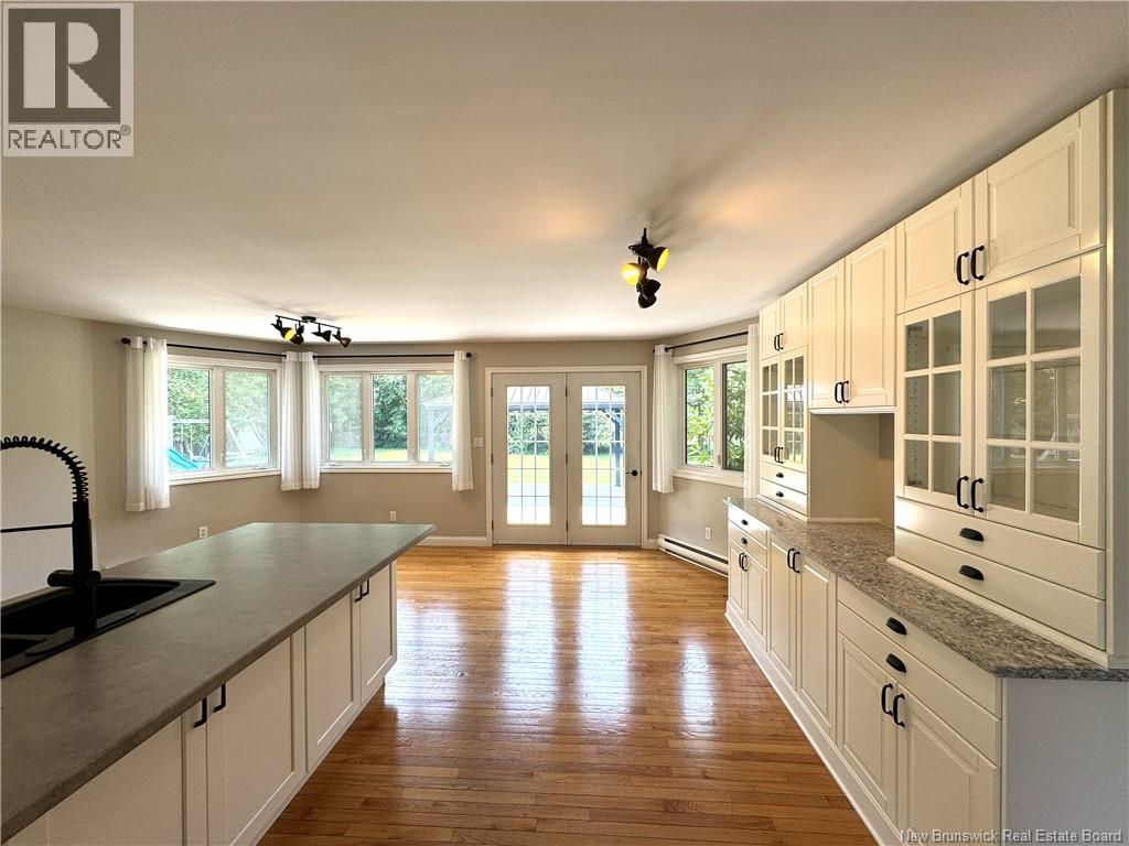 24 Demonts Avenue - Image 11