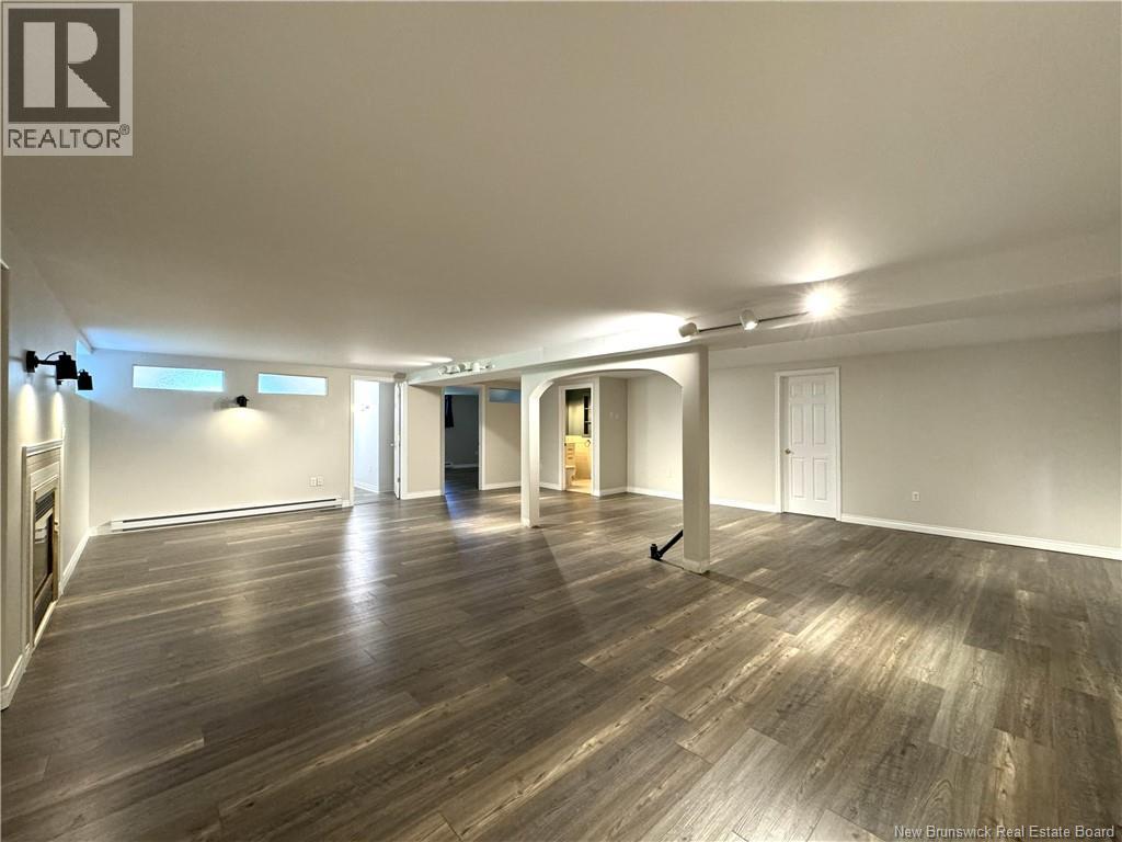 24 Demonts Avenue - Image 33