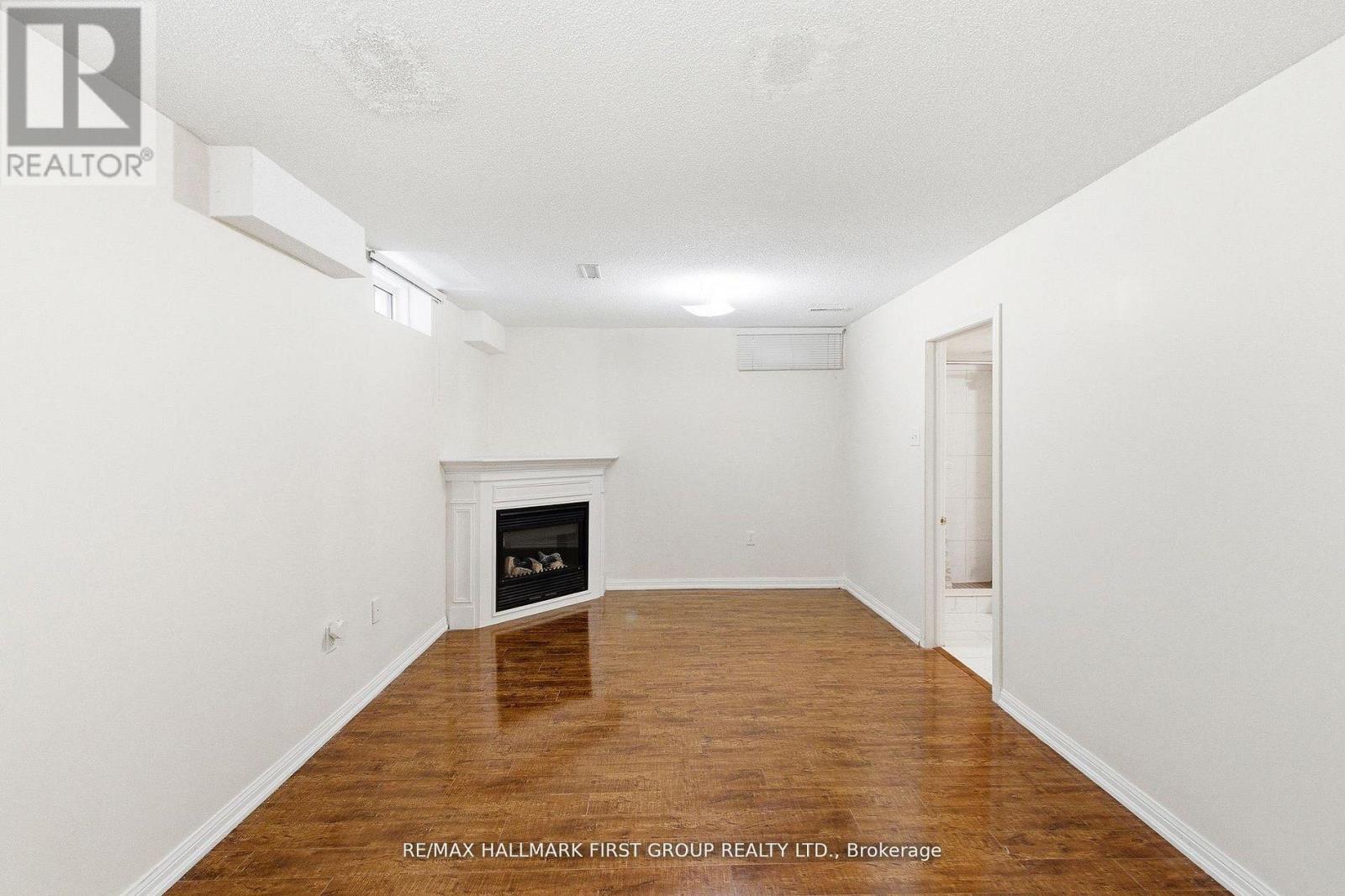 32 SAMANDRIA AVENUE - 13