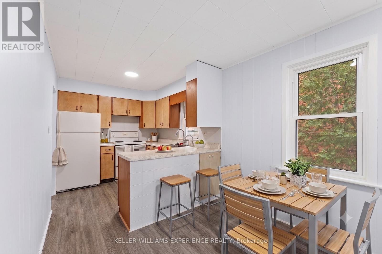 125 RAGLAN STREET - 12