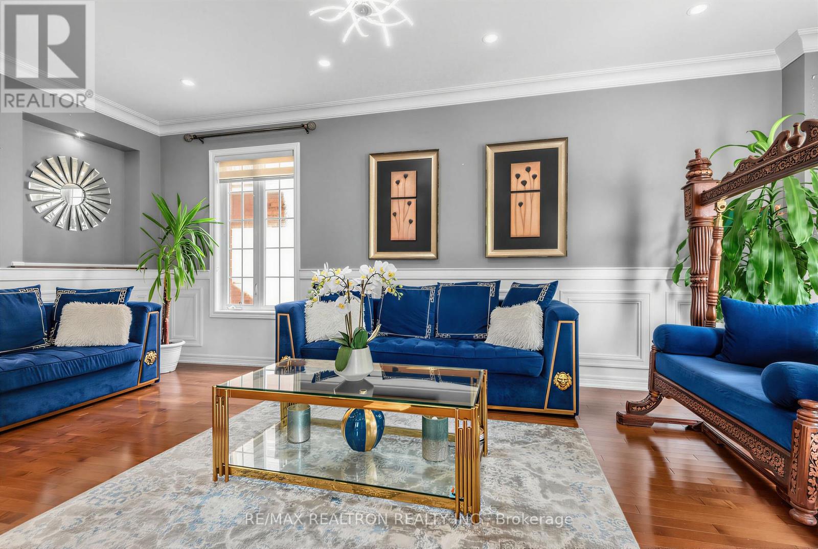 78 OAKBOROUGH DRIVE - 7