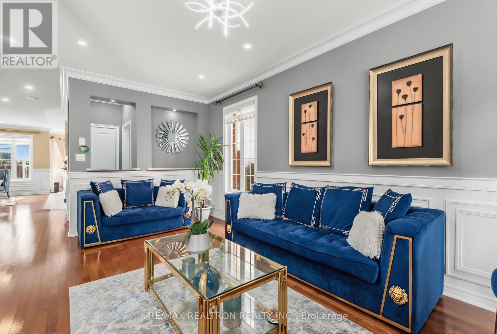 78 OAKBOROUGH DRIVE - Image 6