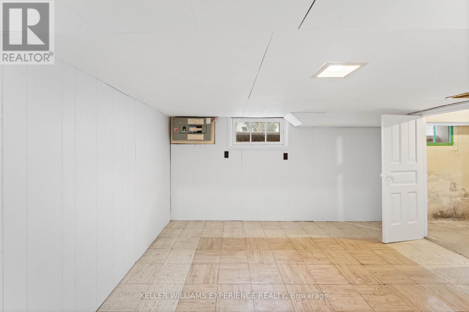 125 RAGLAN STREET - 24
