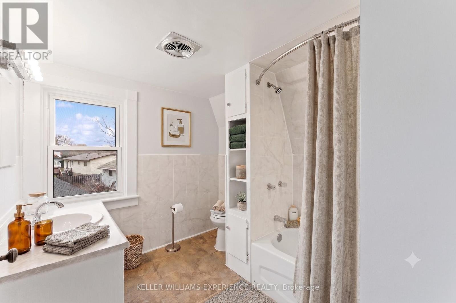 125 RAGLAN STREET - 19
