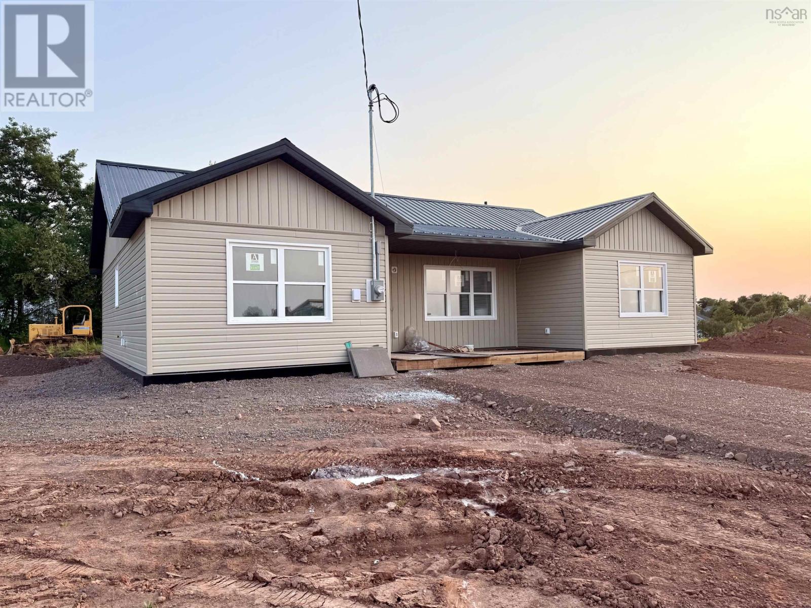 33 Marshview Drive - 2