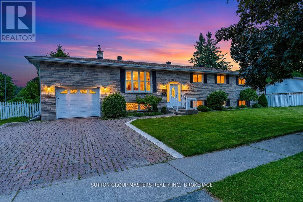 259 INVERNESS CRESCENT - 1