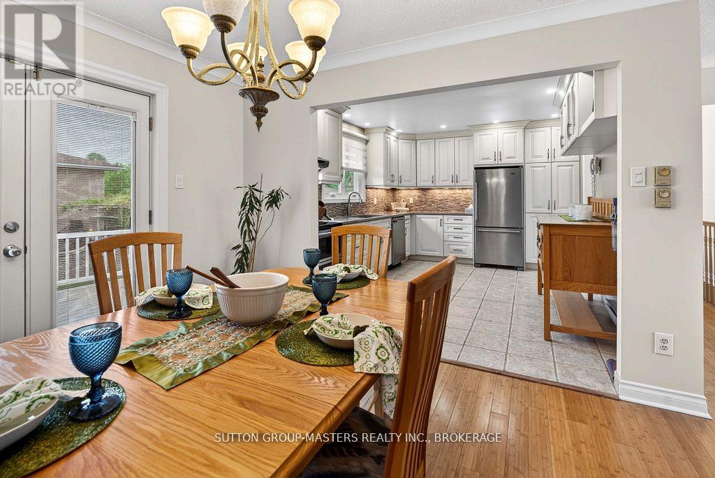 259 INVERNESS CRESCENT - 12