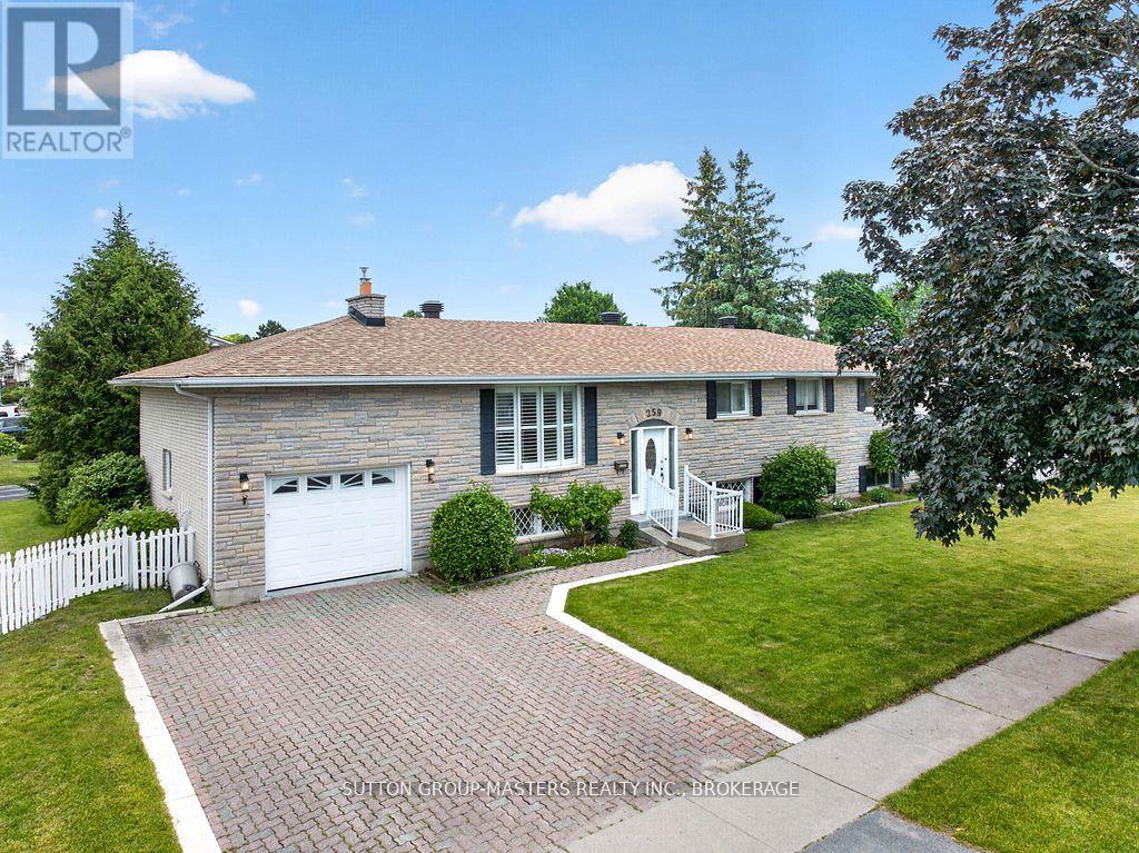 259 INVERNESS CRESCENT - 2