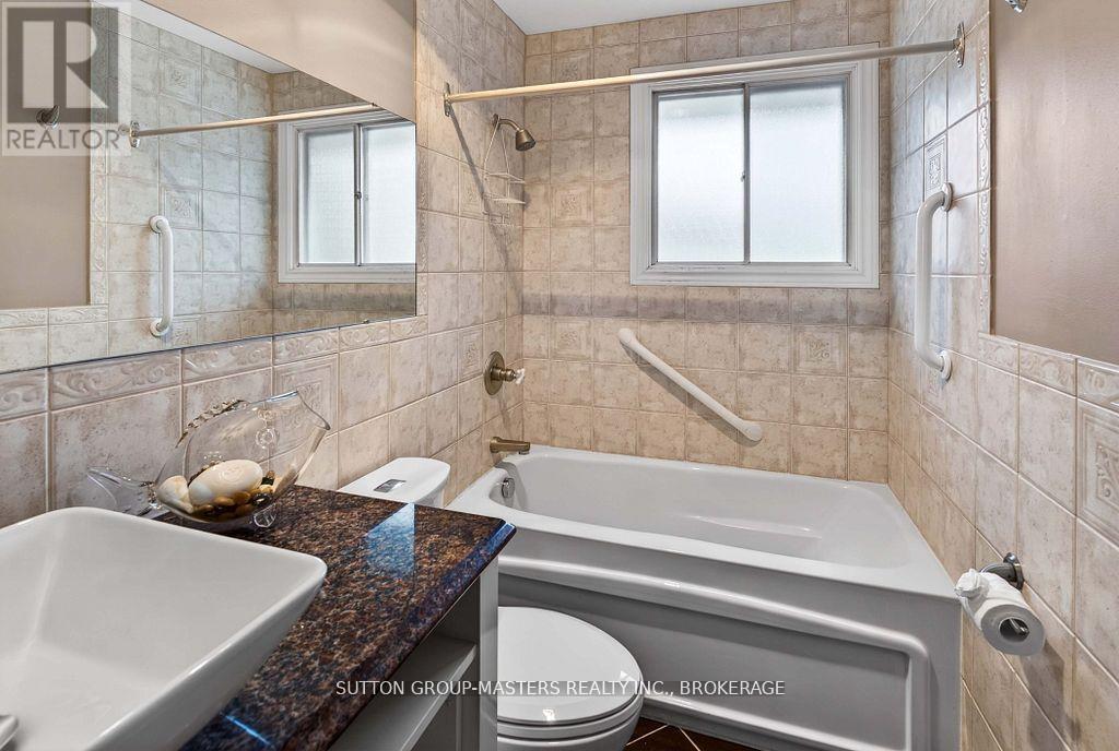 259 INVERNESS CRESCENT - 34