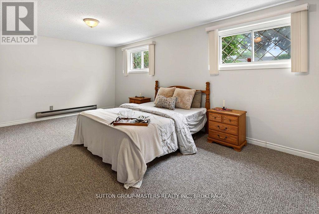 259 INVERNESS CRESCENT - 38