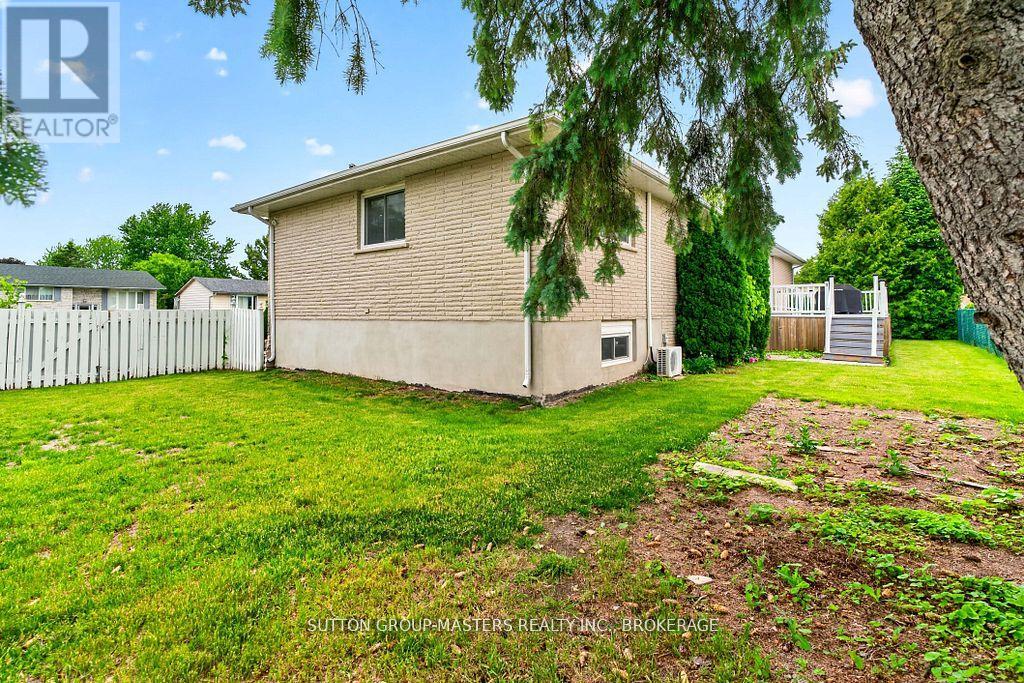 259 INVERNESS CRESCENT - 6