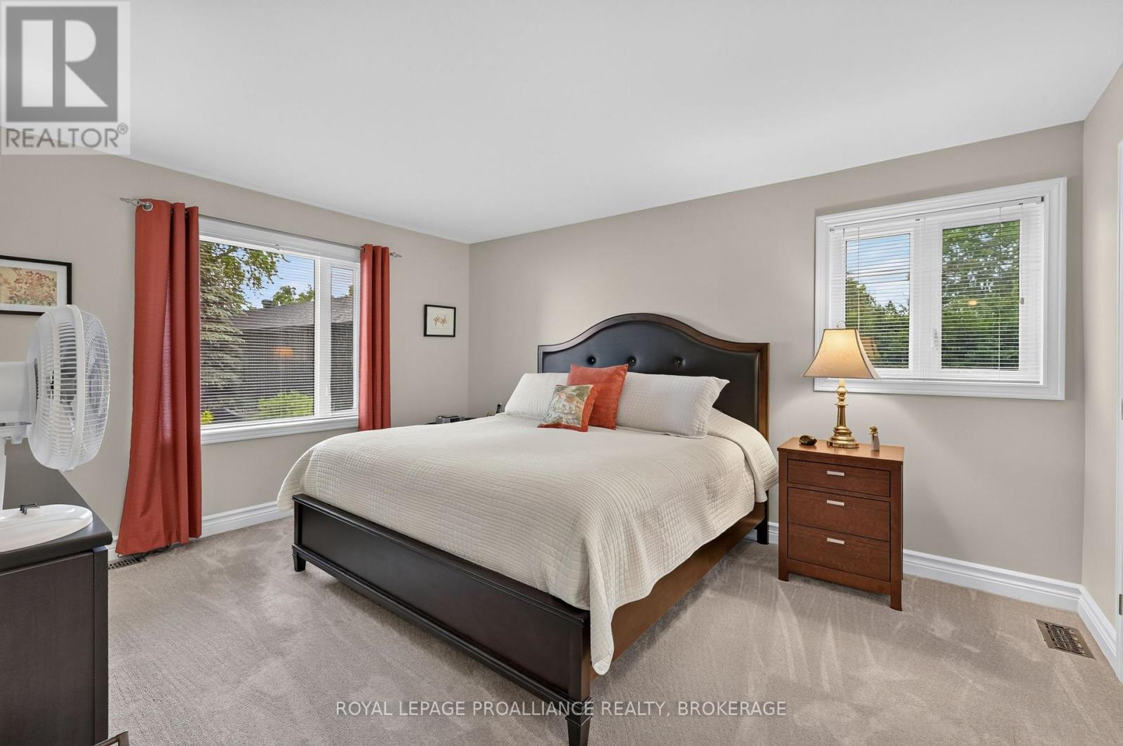535 MAIN STREET - 24