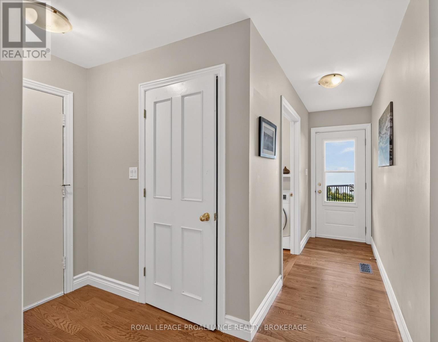 535 MAIN STREET - 28