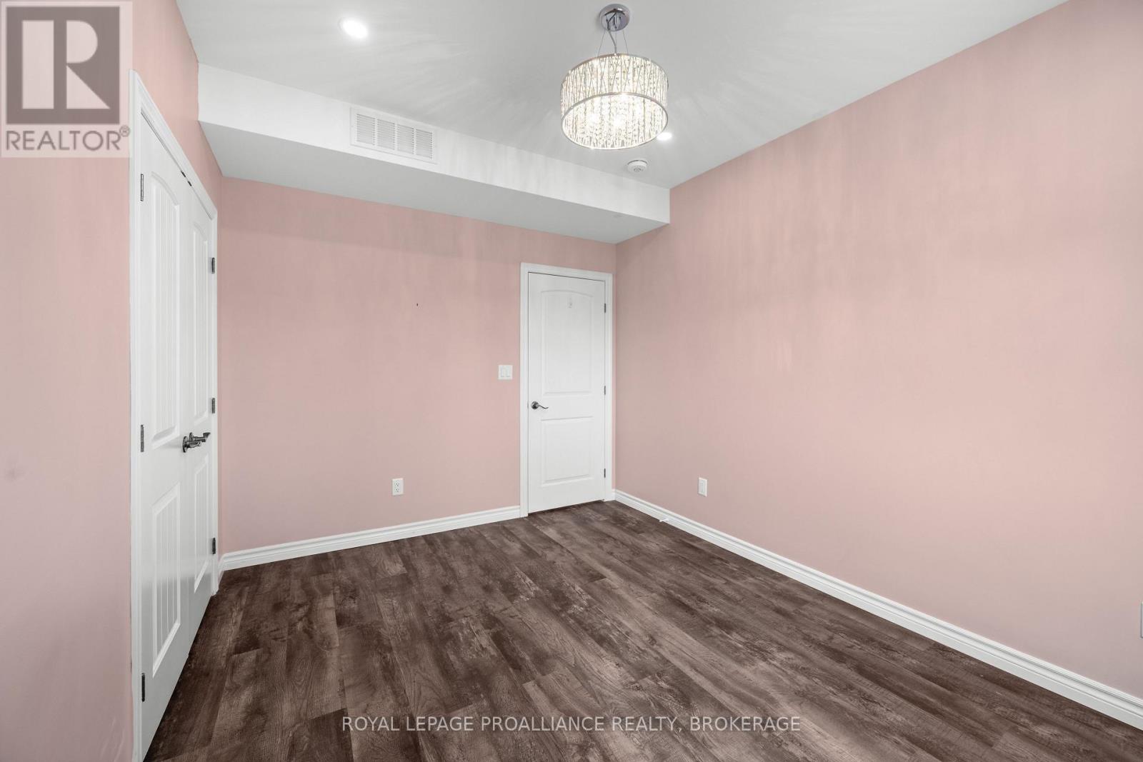 5110 RAMPARTS ROAD - 37