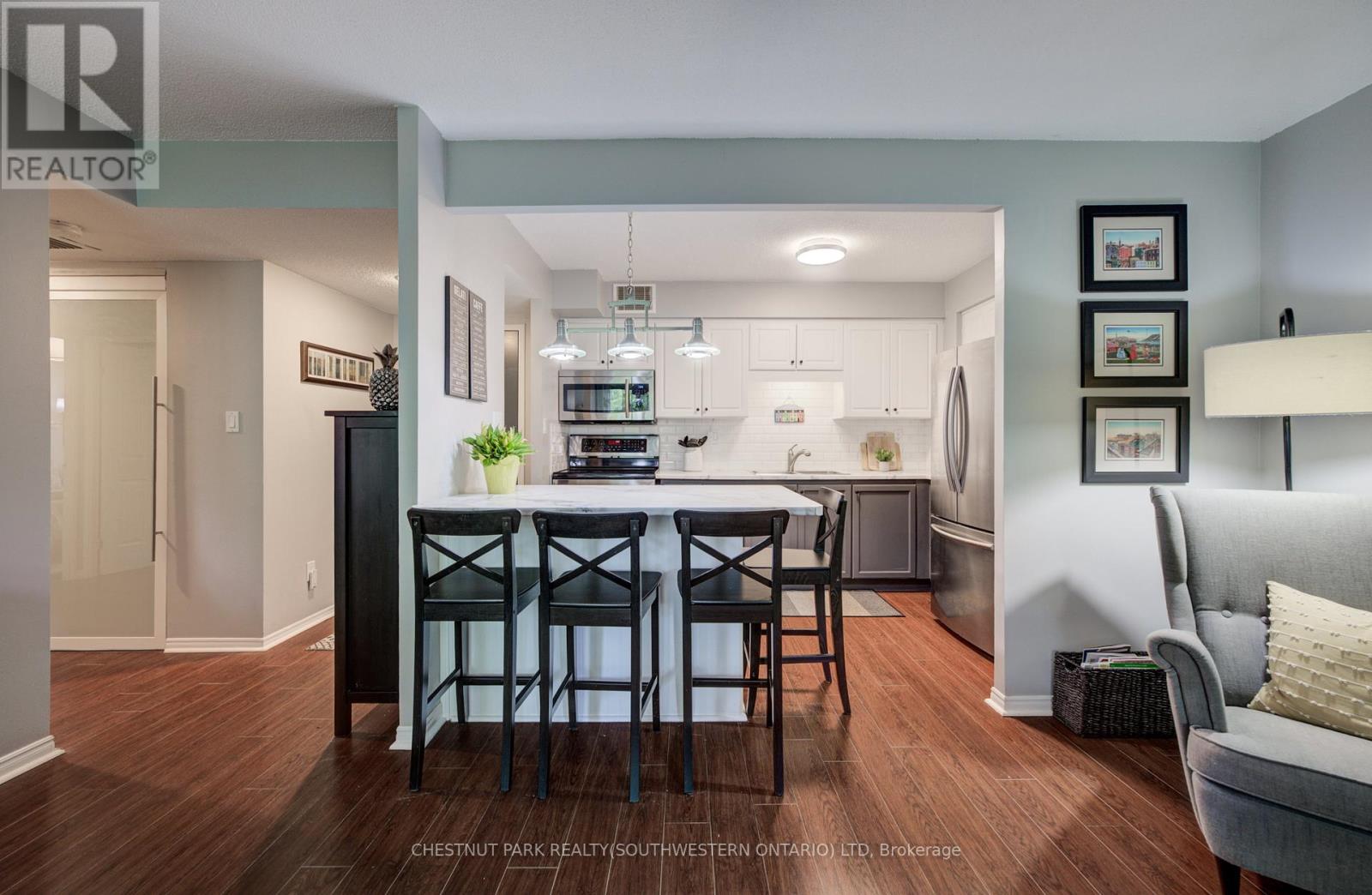 #401 260 SHELDON AVENUE N - 10
