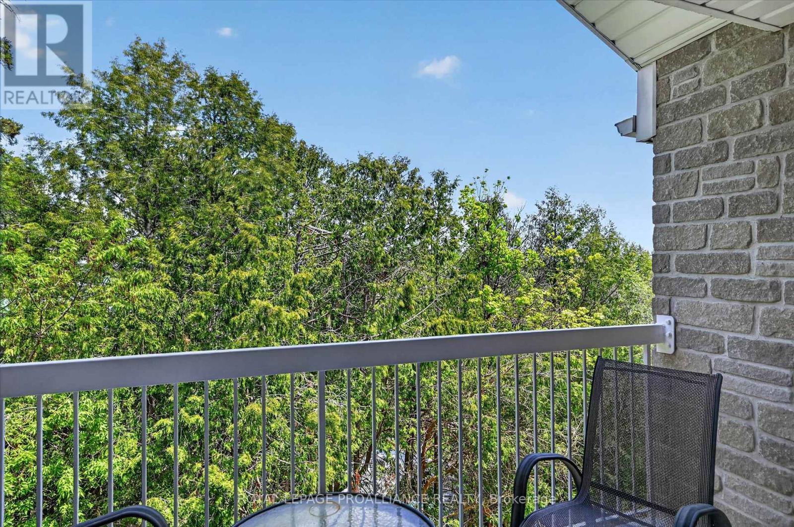 #312A 1099 CLONSILLA AVENUE - 13