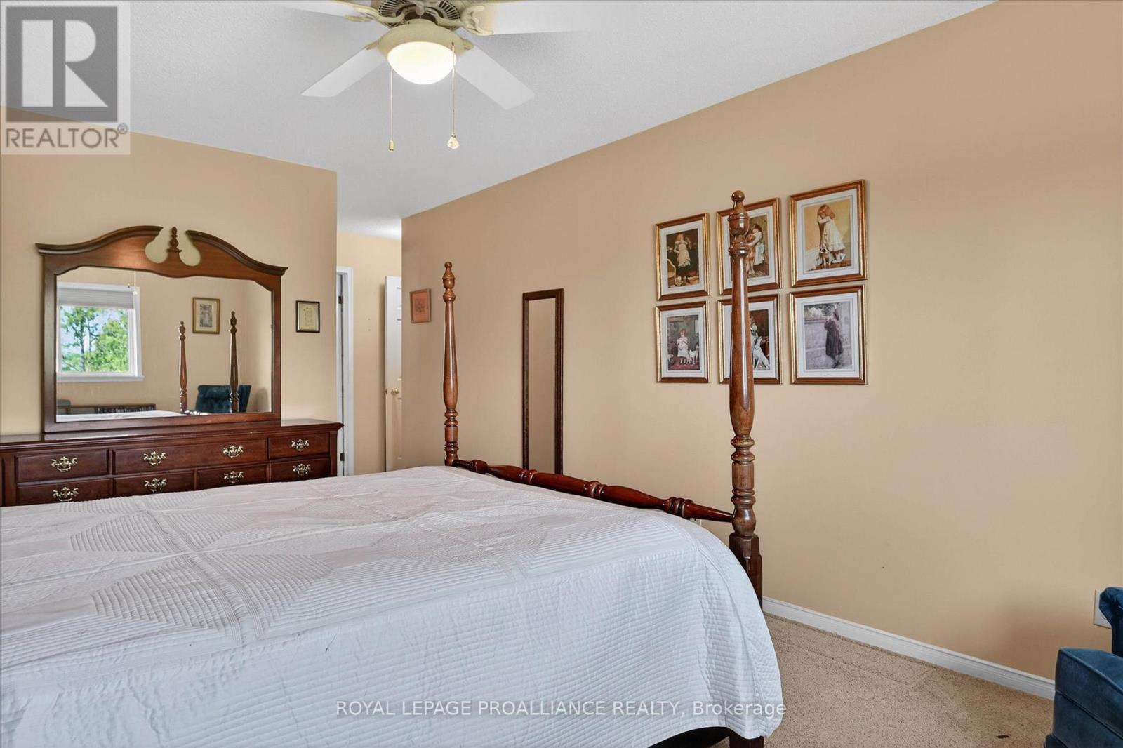 #312A 1099 CLONSILLA AVENUE - 31