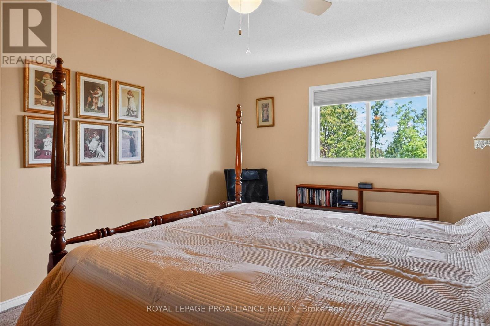 #312A 1099 CLONSILLA AVENUE - 32