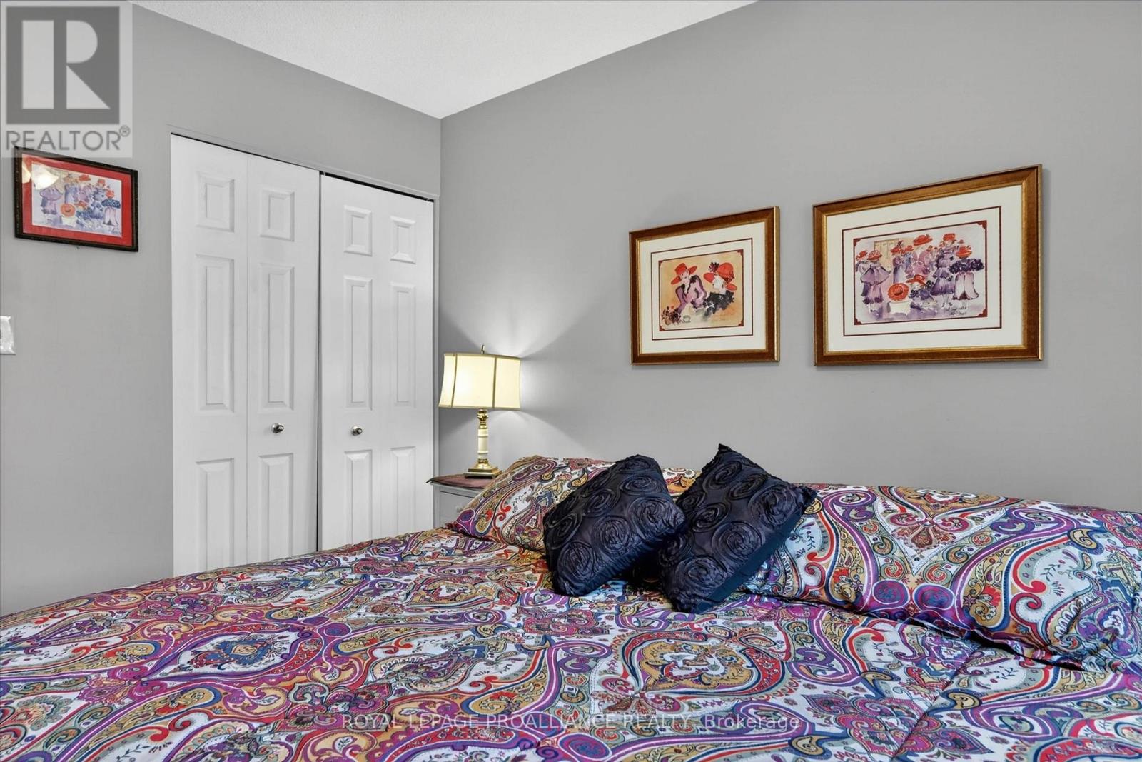 #312A 1099 CLONSILLA AVENUE - 36